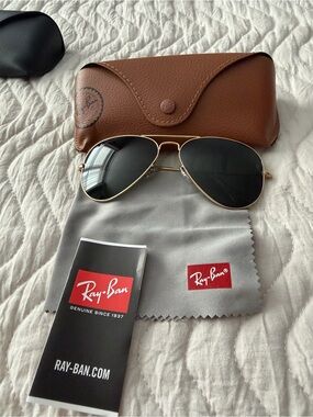 Ray-Ban RB3025 aviator large metal Sunglasses